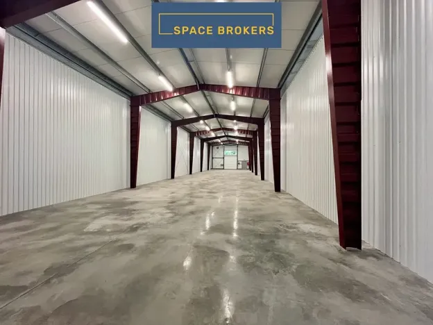 Pronájem skladu, Mělník, 440 m2