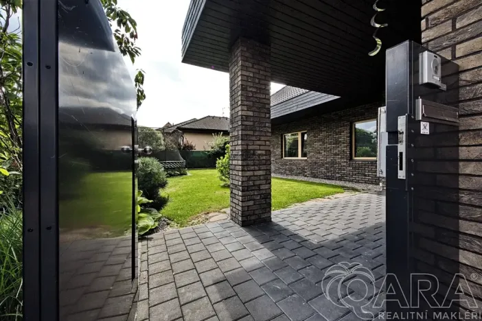 Prodej rodinného domu, Babice, Lomená, 293 m2