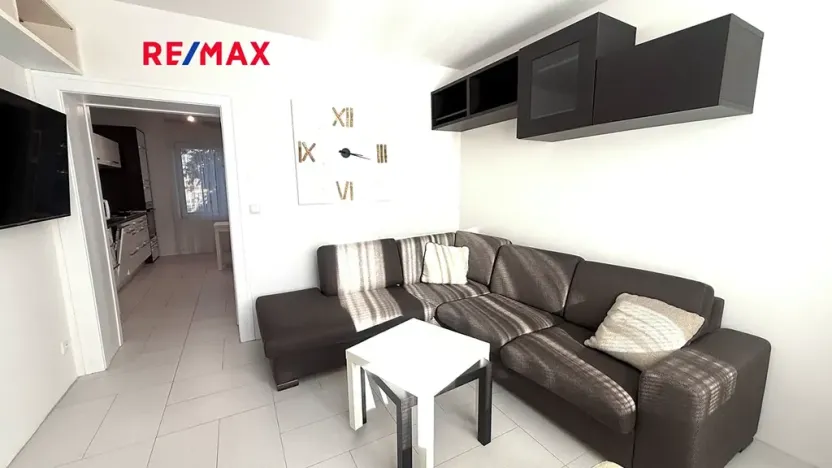 Pronájem bytu 1+1, Břeclav, náměstí Petra Bezruče, 40 m2