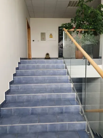 Pronájem kanceláře, Brno - Líšeň, Holzova, 47 m2