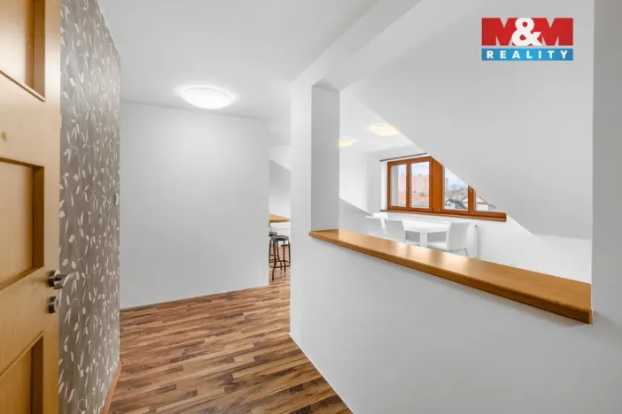 Pronájem bytu 2+kk, Praha - Bohnice, Bohnická, 84 m2