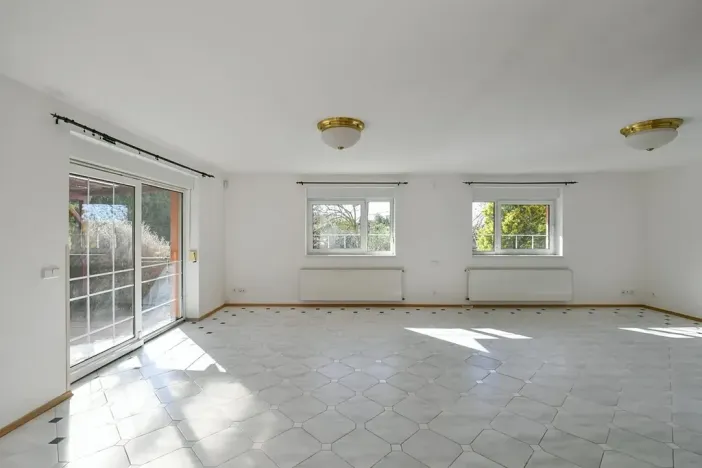 Prodej rodinného domu, Světice, 400 m2