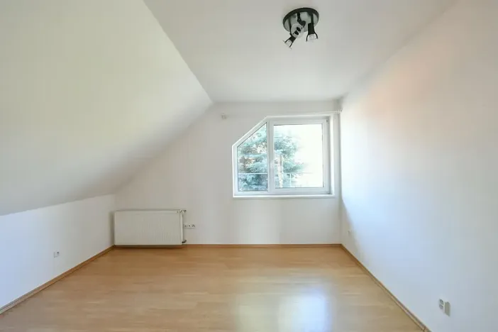 Prodej rodinného domu, Světice, 400 m2