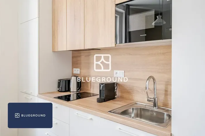 Pronájem bytu 1+kk, Praha - Bubeneč, Veletržní, 28 m2