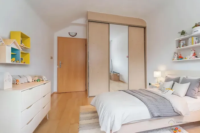 Prodej rodinného domu, Lety, Sokolská, 265 m2