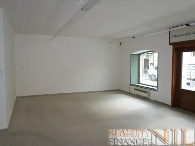 Pronájem obchodního prostoru, Dobřany, Lidická, 70 m2