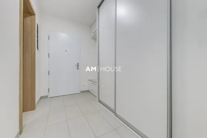 Pronájem bytu 2+kk, Praha - Vysočany, Sousedíkova, 50 m2