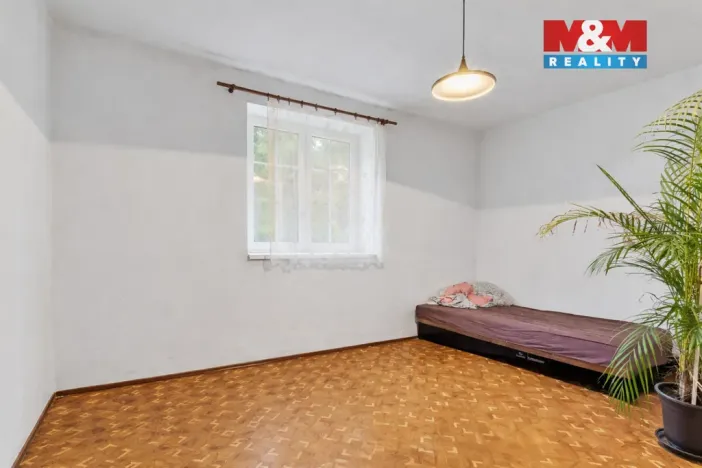 Prodej rodinného domu, Zákupy - Brenná, 242 m2