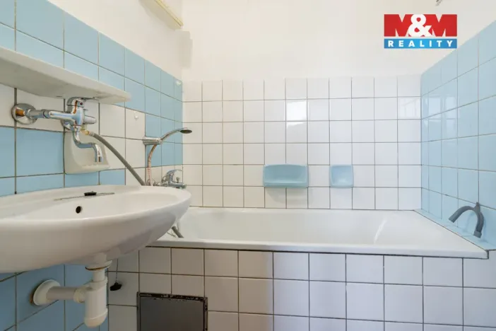 Prodej bytu 3+1, Bechyně, Písecká, 62 m2