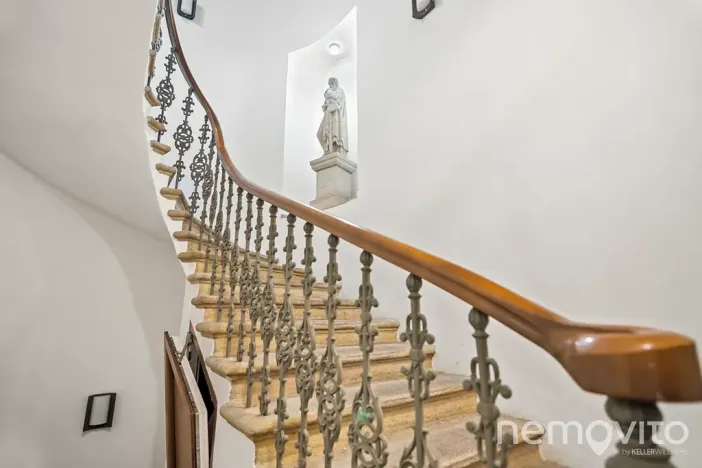 Prodej bytu 2+1, Praha - Karlín, Sokolovská, 72 m2