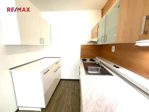 Pronájem bytu 2+kk, Slaný, Vikova, 42 m2