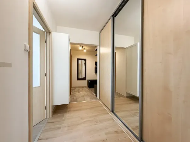 Pronájem bytu 3+kk, Praha - Holešovice, Dělnická, 81 m2