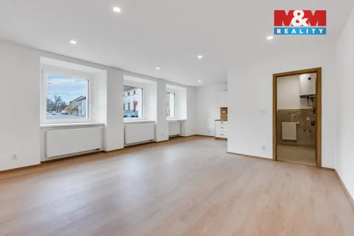 Prodej bytu 3+kk, Lochovice, 104 m2