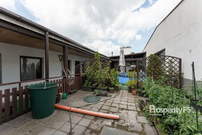 Prodej obchodního prostoru, Ostrava - Mariánské Hory, 28. října, 214 m2