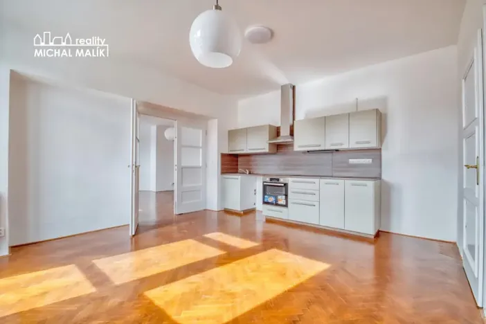 Pronájem bytu 2+1, Hranice, Kropáčova, 76 m2