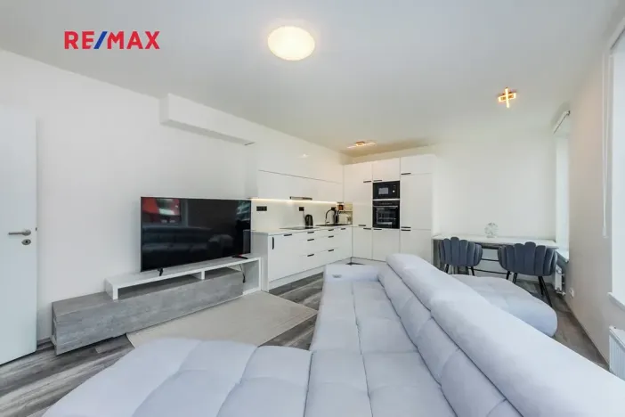 Prodej bytu 3+kk, Praha - Dolní Měcholupy, Kardausova, 84 m2