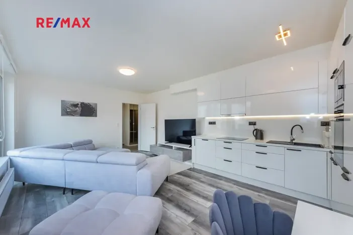 Prodej bytu 3+kk, Praha - Dolní Měcholupy, Kardausova, 84 m2