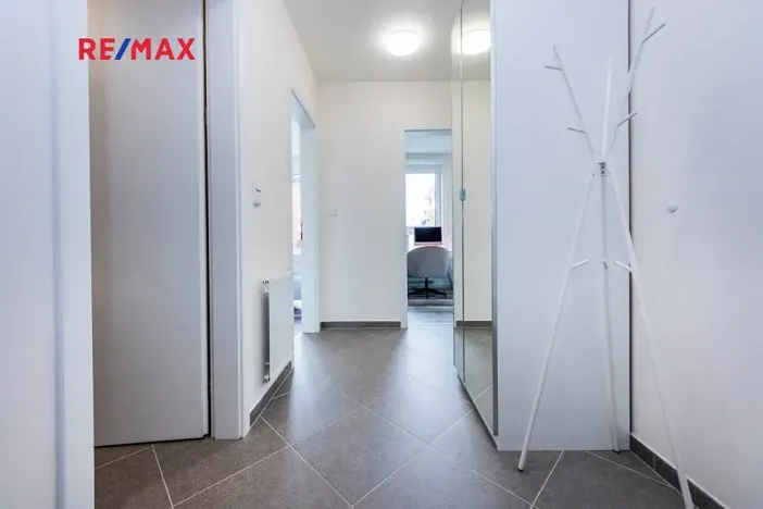 Prodej bytu 3+kk, Praha - Dolní Měcholupy, Kardausova, 84 m2