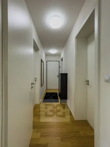 Pronájem bytu 2+kk, Praha - Kbely, Plzákova, 52 m2