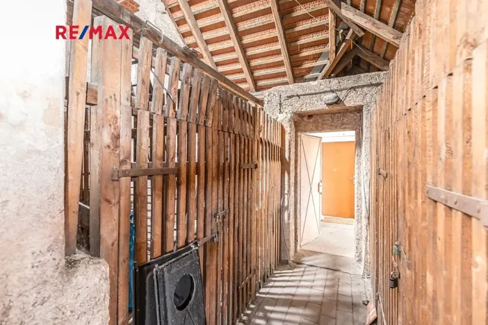 Prodej bytu 1+1, Čistá, nám. Václavské, 43 m2