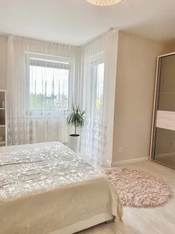 Pronájem bytu 4+kk, Praha - Strašnice, Zvěřinova, 117 m2