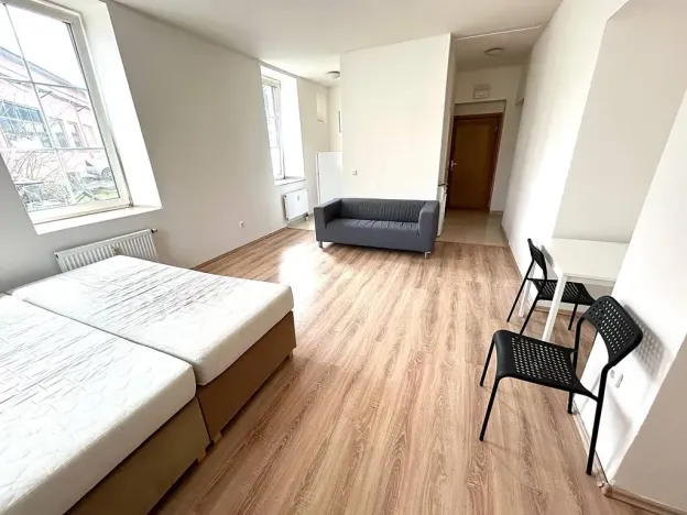 Pronájem bytu 1+kk, Praha - Zličín, Strojírenská, 32 m2