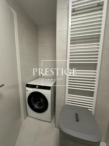 Pronájem bytu 2+kk, Praha - Karlín, Sokolova, 65 m2