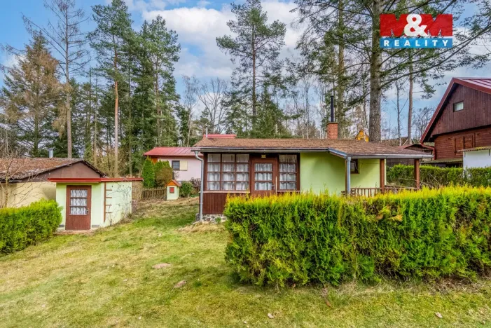 Prodej chaty, Jesenice, U Velkého rybníka, 27 m2