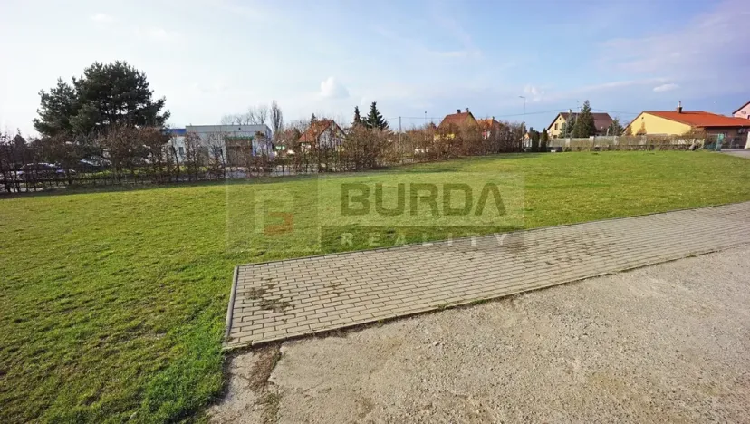 Pronájem kanceláře, Neratovice, 514 m2