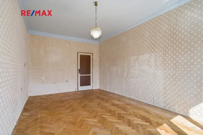 Prodej bytu 2+1, Plzeň, Částkova, 56 m2