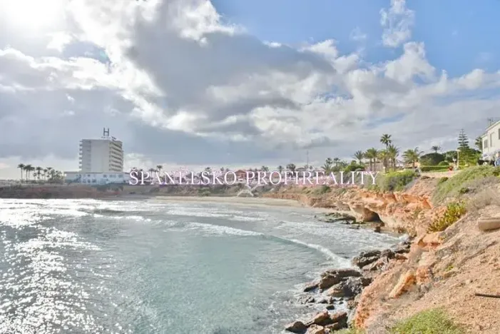 Prodej rodinného domu, Guardamar del Segura, Španělsko, 82 m2