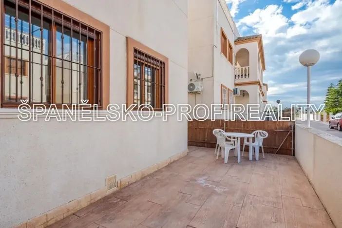 Prodej bytu 3+kk, Alicante, Španělsko, 66 m2