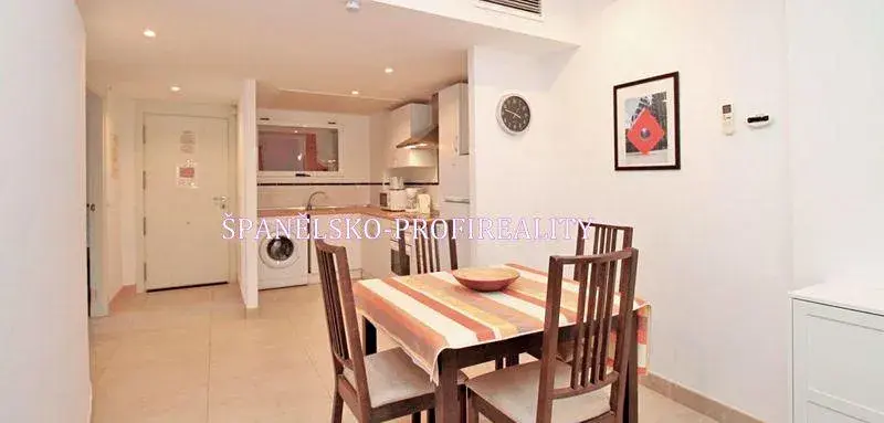 Prodej bytu 3+kk, Torrevieja, Španělsko, 76 m2