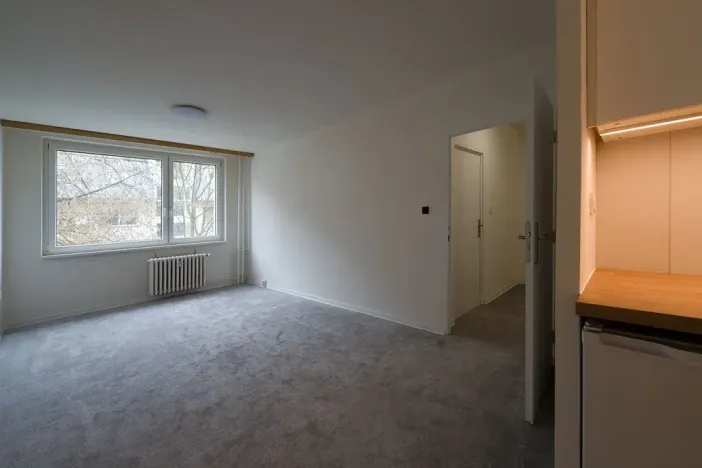 Pronájem bytu 2+kk, Praha - Motol, Ježovská, 43 m2