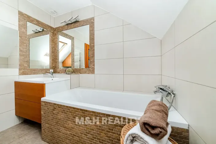 Prodej rodinného domu, Čeladná, 218 m2