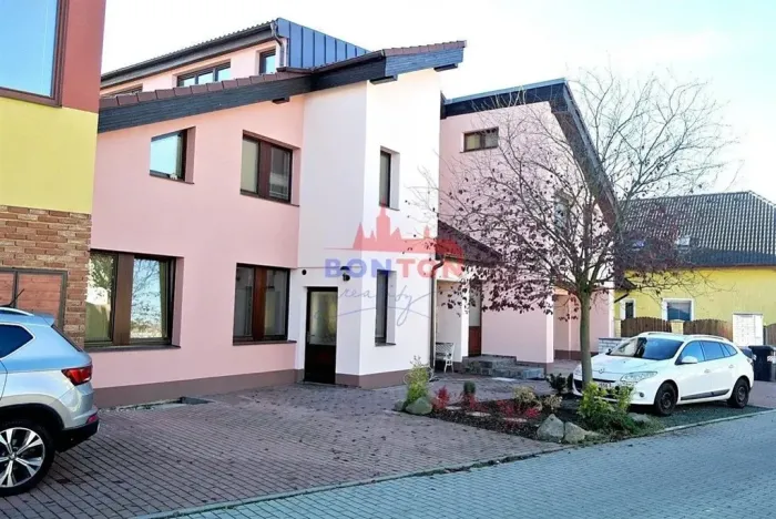 Pronájem bytu 3+kk, Praha - Šeberov, Musilova, 63 m2