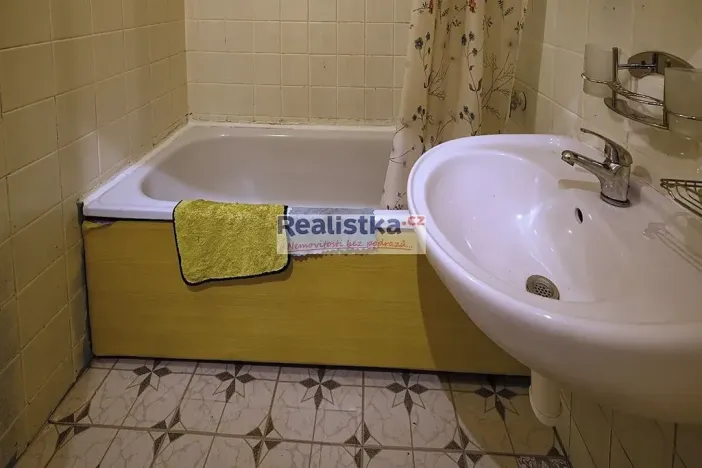 Pronájem bytu 3+1, Plzeň, Strážnická, 72 m2