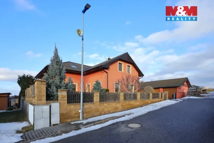 Prodej rodinného domu, Stonařov, 165 m2