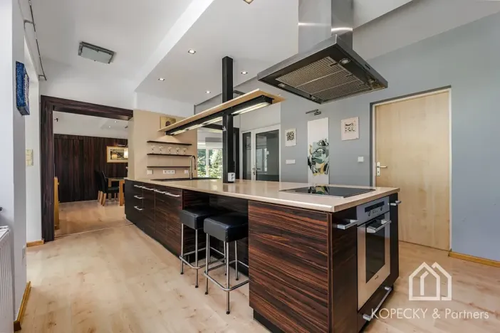 Prodej vily, Halenkov, 431 m2