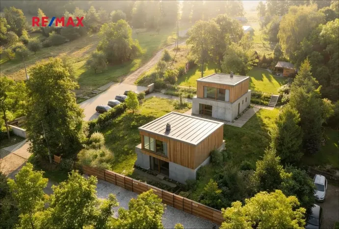 Prodej komerčního pozemku, Hřebeč, 1670 m2