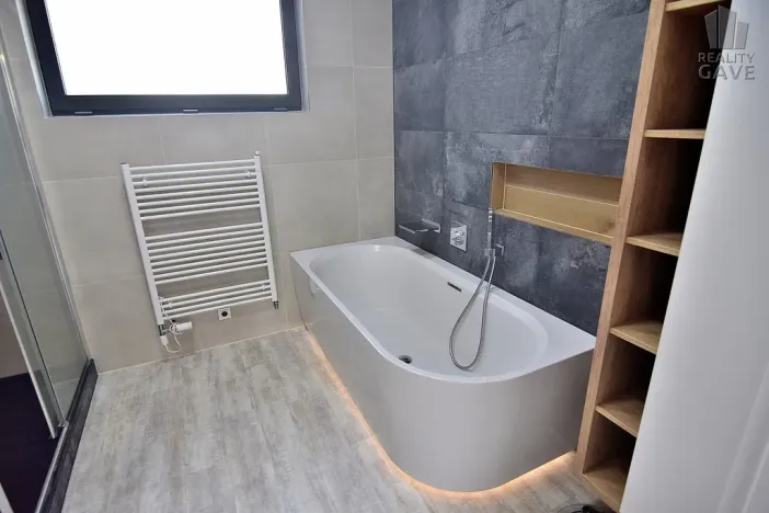 Prodej rodinného domu, Krupka, Hřbitovní, 134 m2