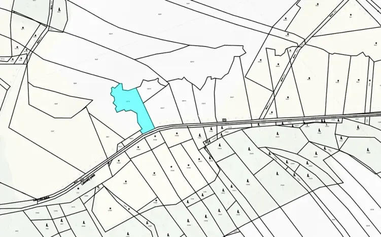 Dražba pole, Fryšták, 2164 m2