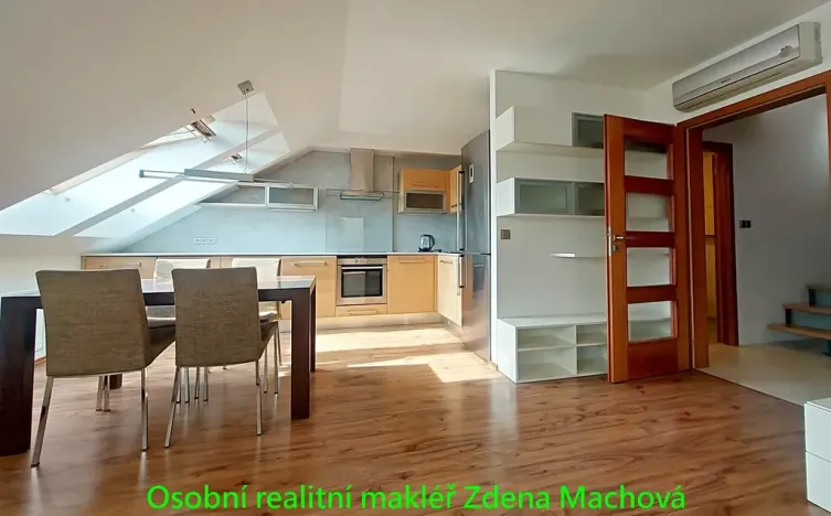Pronájem bytu 3+kk, Praha - Strašnice, Gutova, 87 m2