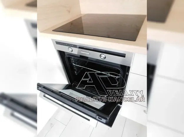 Pronájem bytu 1+kk, České Budějovice, Na Zlaté stoce, 31 m2