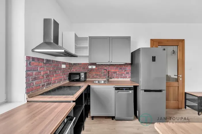 Pronájem bytu 2+kk, Hradec Králové, Pražská třída, 53 m2