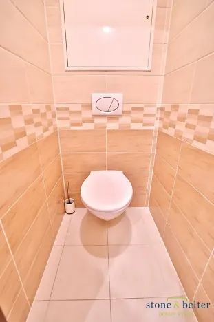 Pronájem bytu 2+kk, Praha - Kamýk, Smotlachova, 43 m2