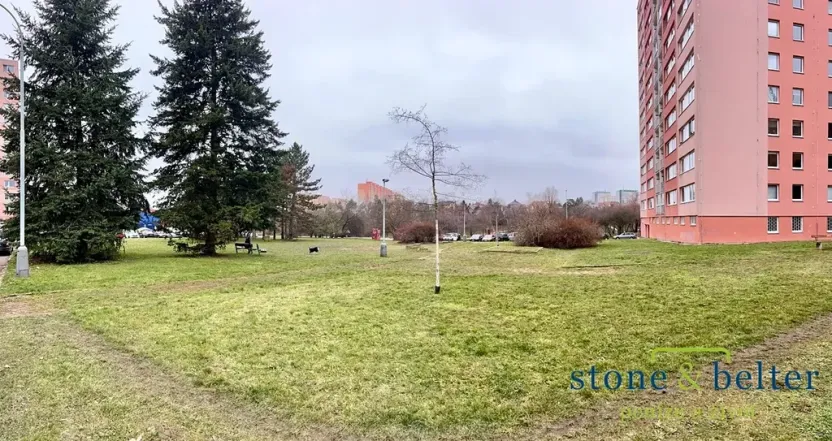 Pronájem bytu 2+kk, Praha - Kamýk, Smotlachova, 43 m2