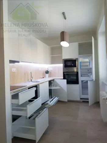 Pronájem bytu 2+1, Ostrava, Gen. Sochora, 53 m2