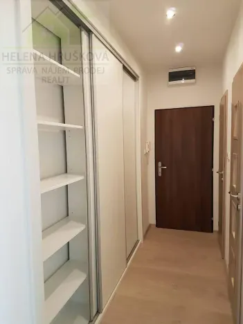 Pronájem bytu 2+1, Ostrava, Gen. Sochora, 53 m2