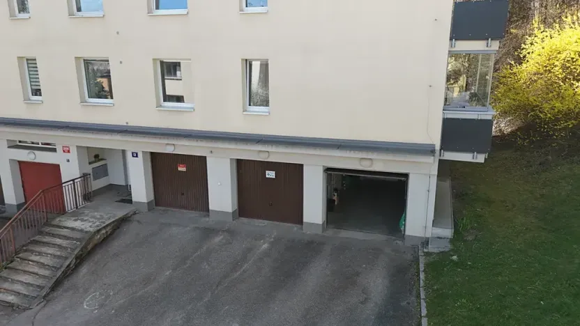 Prodej garáže, Praha - Smíchov, Štorkánova, 17 m2